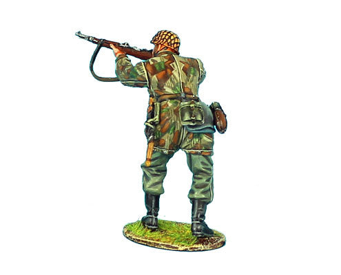 First Legion NOR028 - Parachutiste Allemand K98 - Bataille De Normandie - 1:30